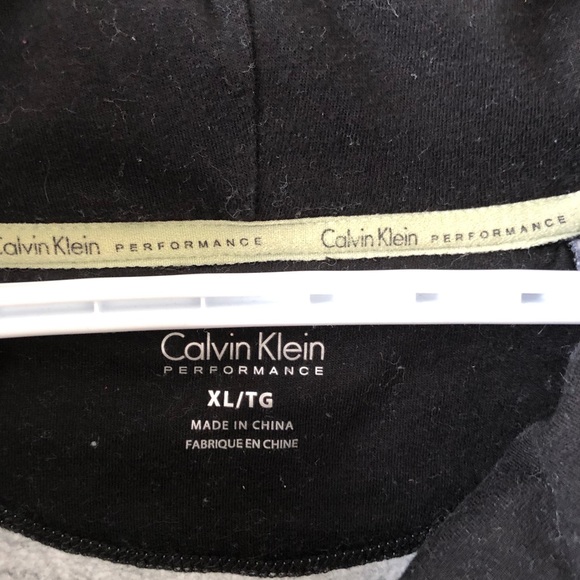 Calvin Klein turtle neck style sweater - Picture 2 of 4